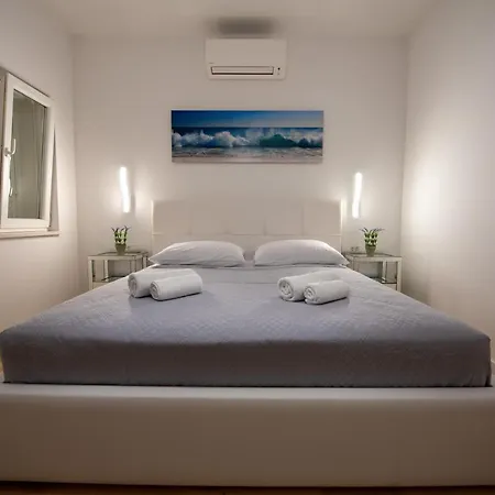 Katicic Apartment